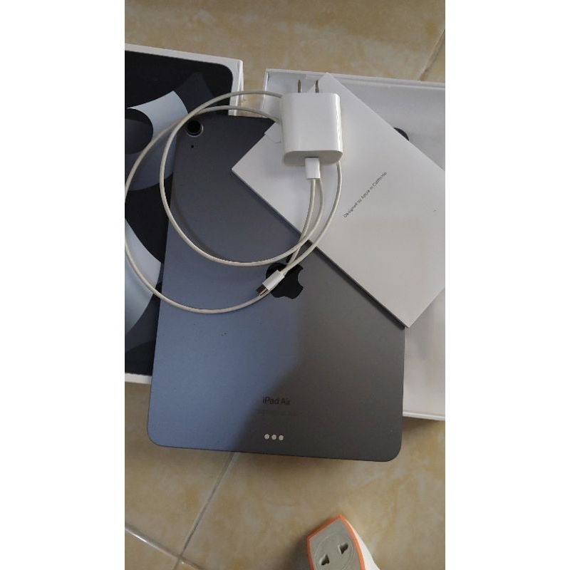 IPAD AIR 5 bekas (M1, 2022) INTERNASIONAL, 256 GB 64GB wifi only,