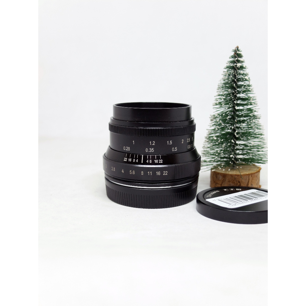 Lensa 7artisans 35mm f1.2 for canon mirrorless