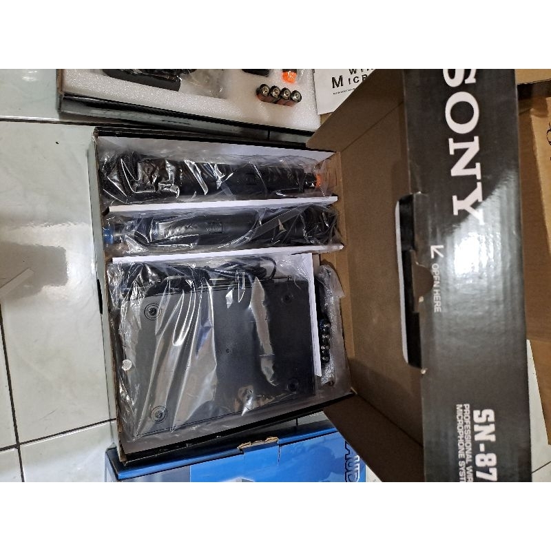 mic wareless sony sn 878 ori