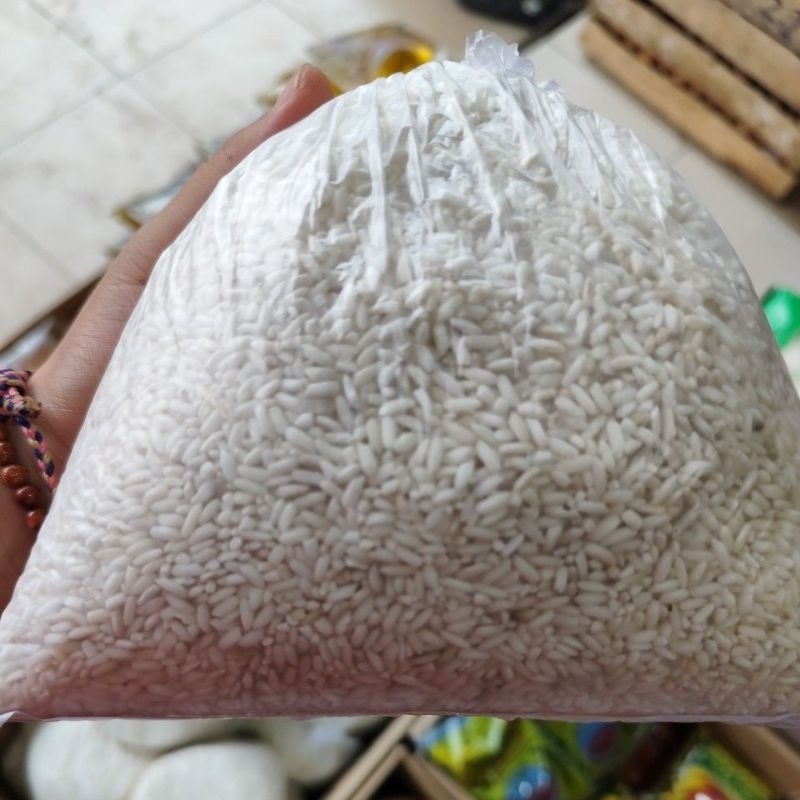 

beras ketan singkong