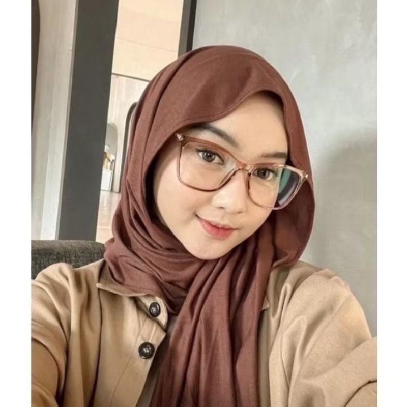 Preloved kerudung pashmina kaos warna mocca
