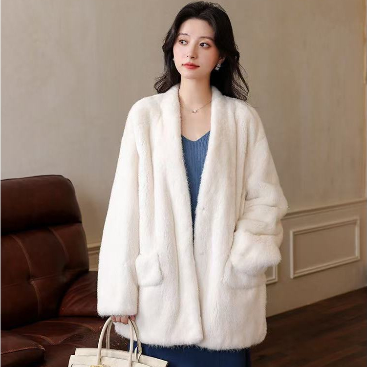 Mantel bulu wanita impor Mantel bulu wanita muda Bulu cerpelai penuh panjang sedang