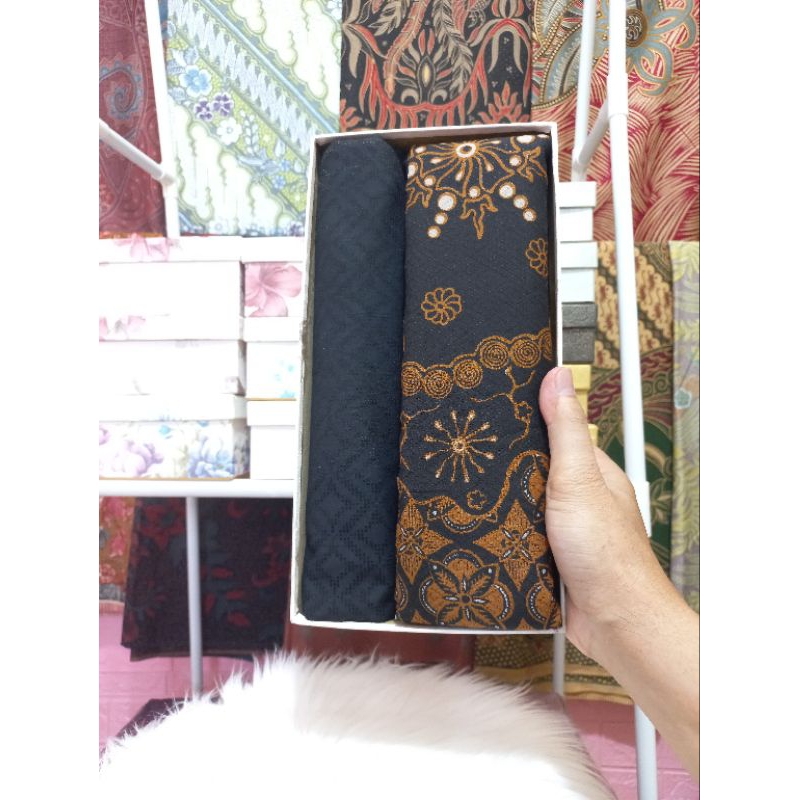 Kain batik/Bahan batik doby - Batik katun doby - Batik modern/Kain batik premium- Kain batik pekalon