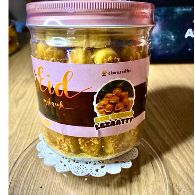 

KASTENGLE PREMIUM / kue kering katengel