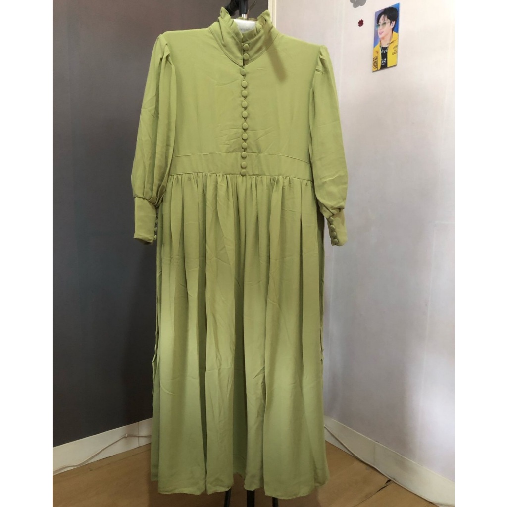 Gamis Hijau Sage Polos 2 Layers (Ada Furing) - Variasi Kancing