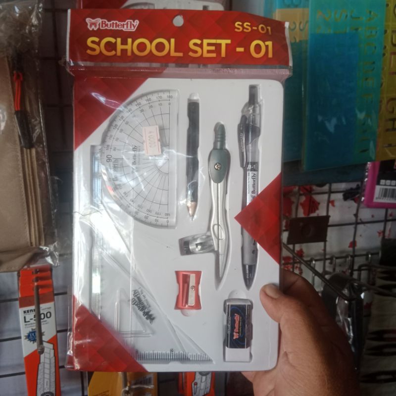 

SCHOOL SET - 01 /PERLENGKAPAN SEKOLAH SATU SET