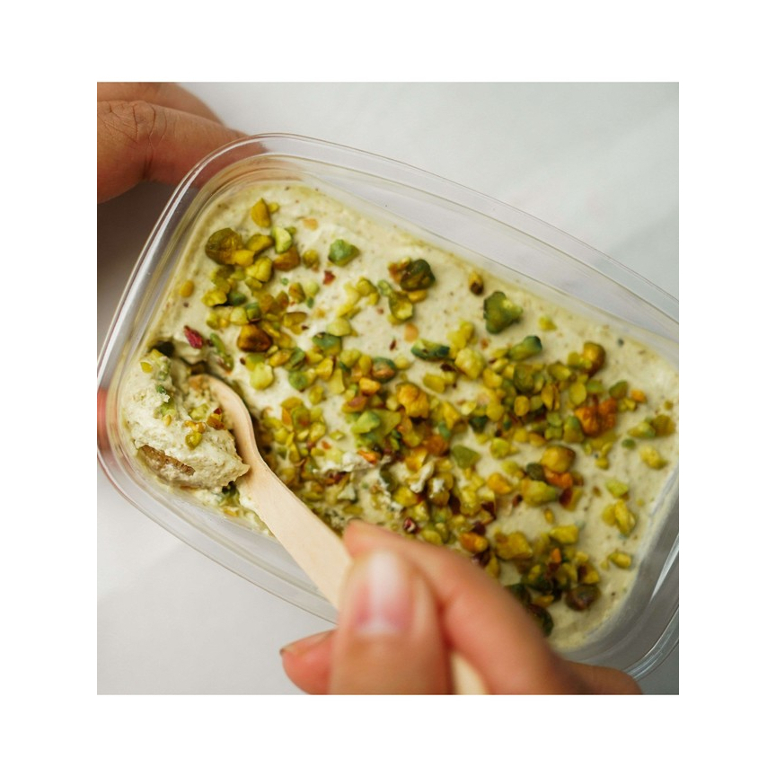 

Pistachio Tiramisu - ifeeltreats