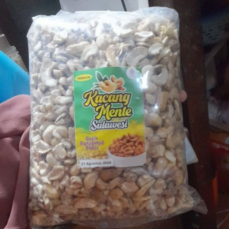 

Kacang mente Oven 1kg