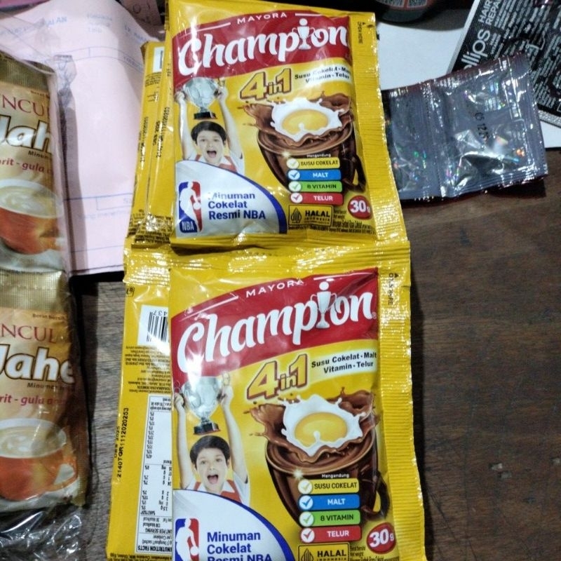 

Champion 4 in 1 renceng isi 10 saset