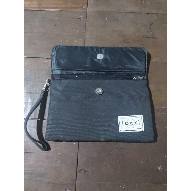 (Bekas) Tas Handbag Pria Wanita Unisex Hitam