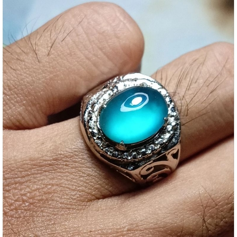 Bacan Giwang Kaca