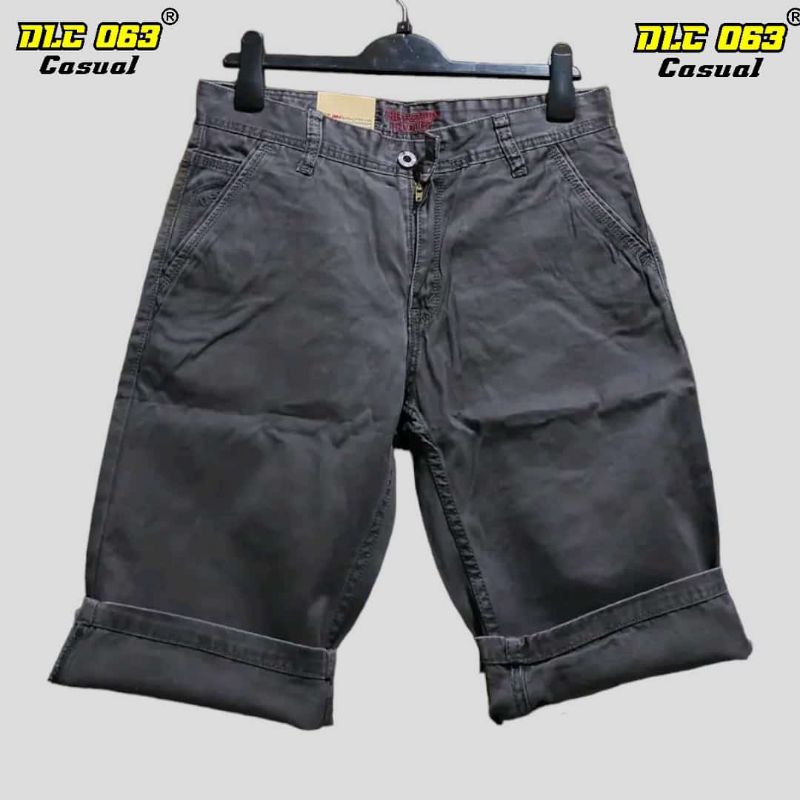 Celana Pendek Kanvas Brand DLC 063 CASUAL Original Standar Reguler / Celana Kanvas Pendek dlc063 Cas