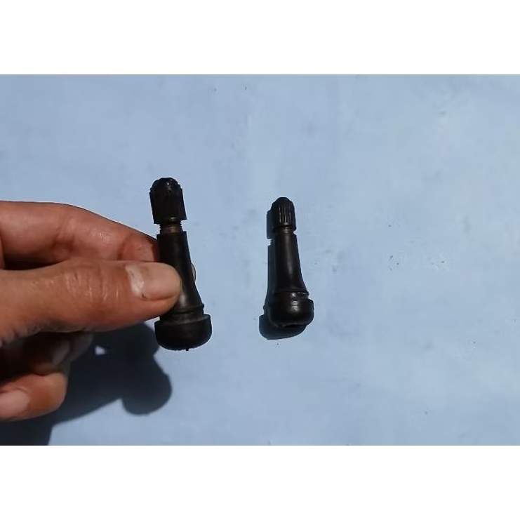 pentil karet tubles ban motor atau mobil  original harga satuan 1 pis