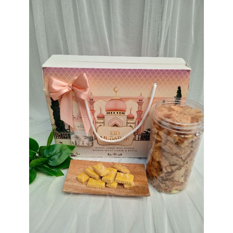 

HAMPERS PREMIUM PINK HAMPERS HARI RAYA 2025 BY RB HAMPERS