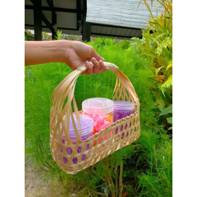 

Tas bambu hampers/parcel anyam Tarawang 28x11xtinggi 9cm putih