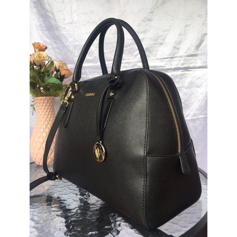 Hand bag Wanita Brand Furla Elena Saffiano Leather Satchel Onyx. Prelove Original & Authentic Luxury