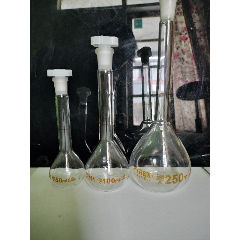 labu ukur 100ml coklat pyrex