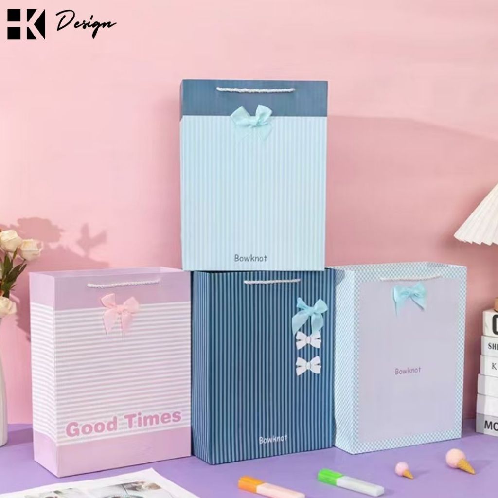 

[4551638 ] PAPERBAG MOTIF UKURAN 32x25x11 TAS KADO ULANG TAHUN GOODIE BAG MOTIF