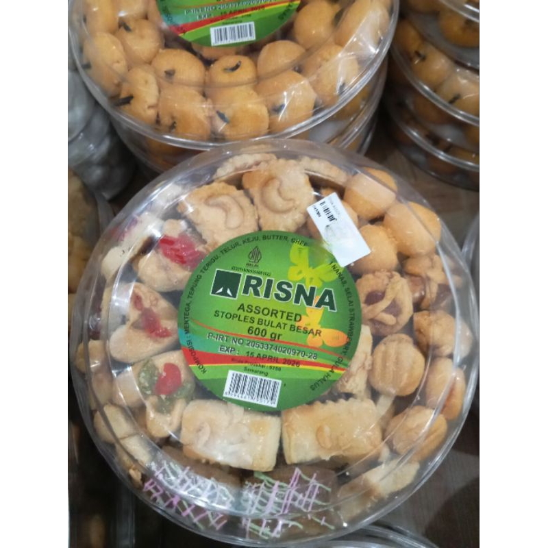 

Risna Kue Kering Assorted (Mix) 600gr