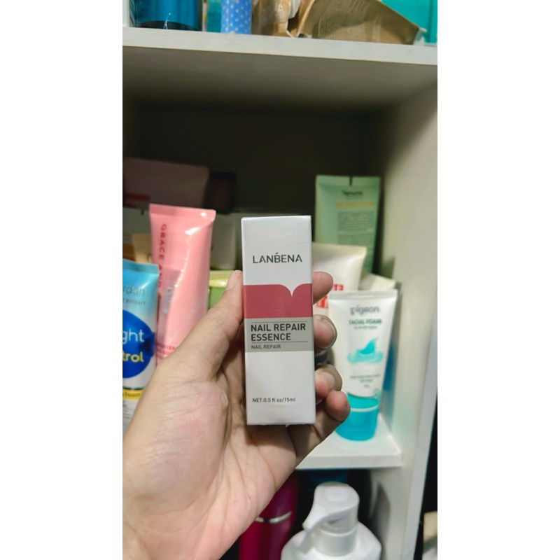 Lanbena Nail Repair Essence. (Vitamin Kuku).