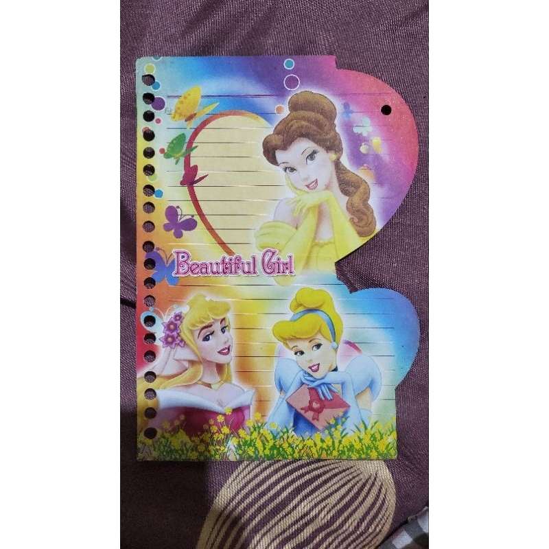 Isi Binder Princess