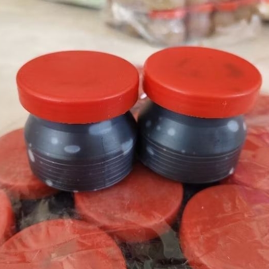 

2 pcs petis demmis khas madura/petis kupang hitam madura