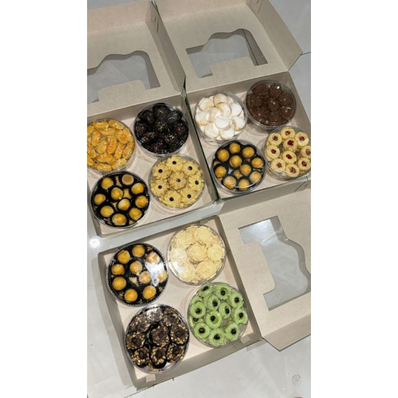 

HAMPERS KUE KERING LEBARAN | PAKET KUE KERING 250GR | KUE LEBARAN