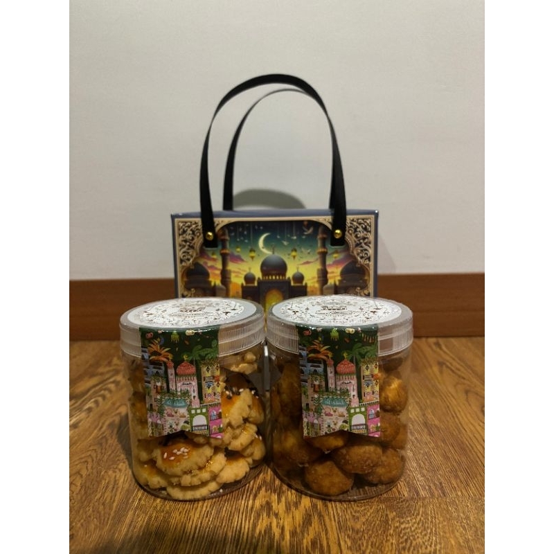 

Ngcakery Cookies, Paket isi 2 jar 500/toples 250gr