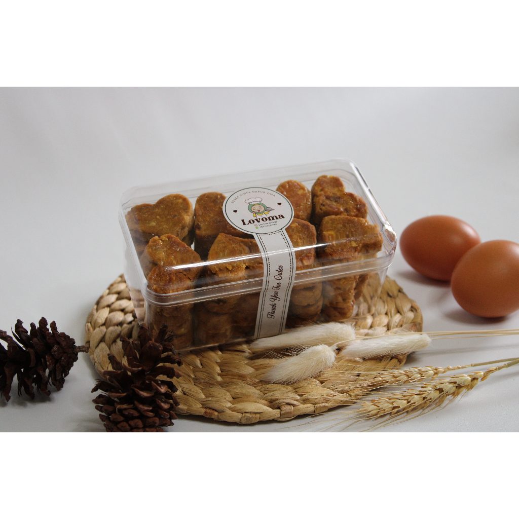 

Lovoma Kue Kering Palm Cookies Premium