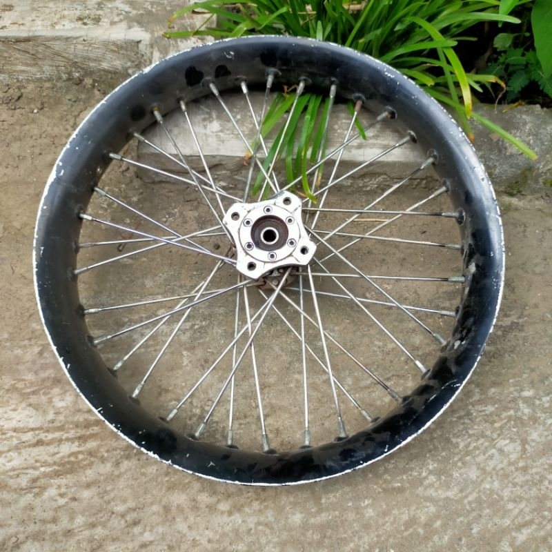 Tromol Depan Model Becak dan Velg Pelk Pelek Velk Veleg Alumunium Aloy Racing U Shape Setengah Lingk