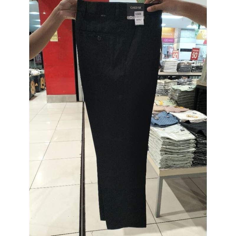 celana formal Caesar