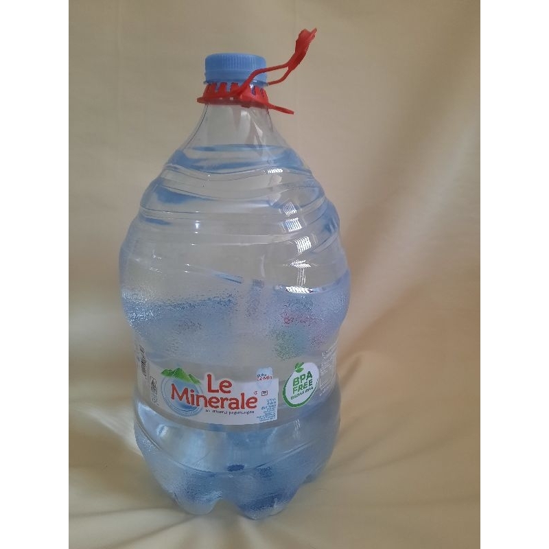 

Le minerale galon 15 l (khusus instant)