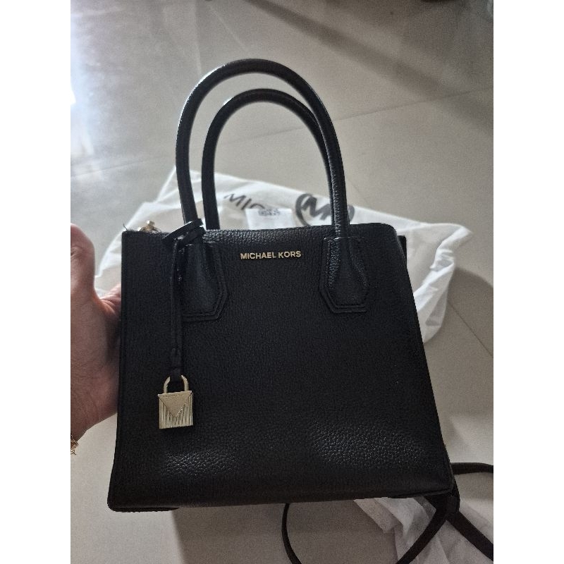 Tas MK Michael Kors Mercer Hitam Preloved