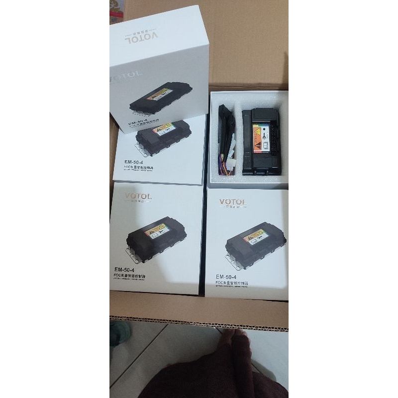 tutup votol em50-4
