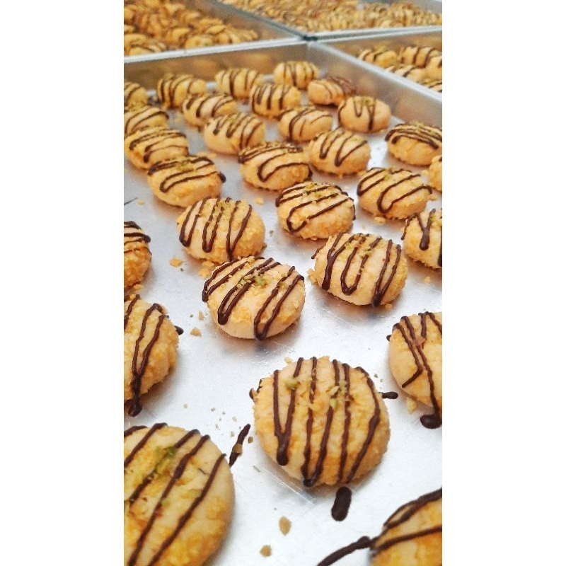 

Cornflakes Pistacio kue kering lebaran premium