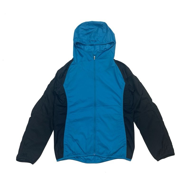 Jaket Leightweight Uniqlo Biru Hitam Jaket Uniqlo