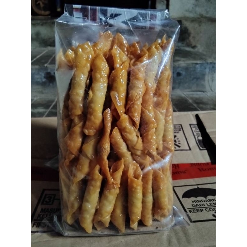 

KACANG SEMBUNYI KUE LEBARAN