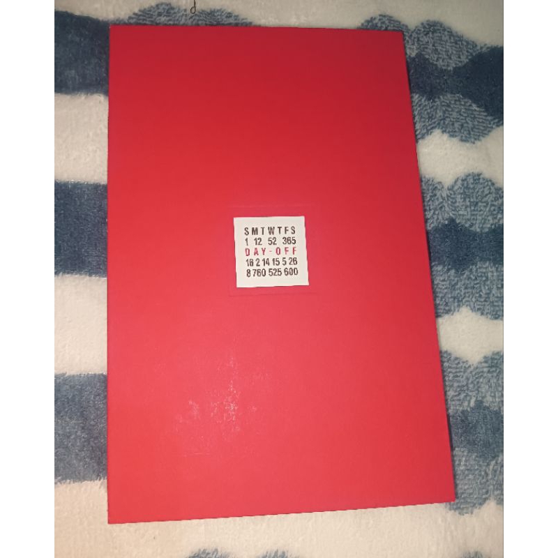 

Buku Diary / Buku catatan diary warna merah