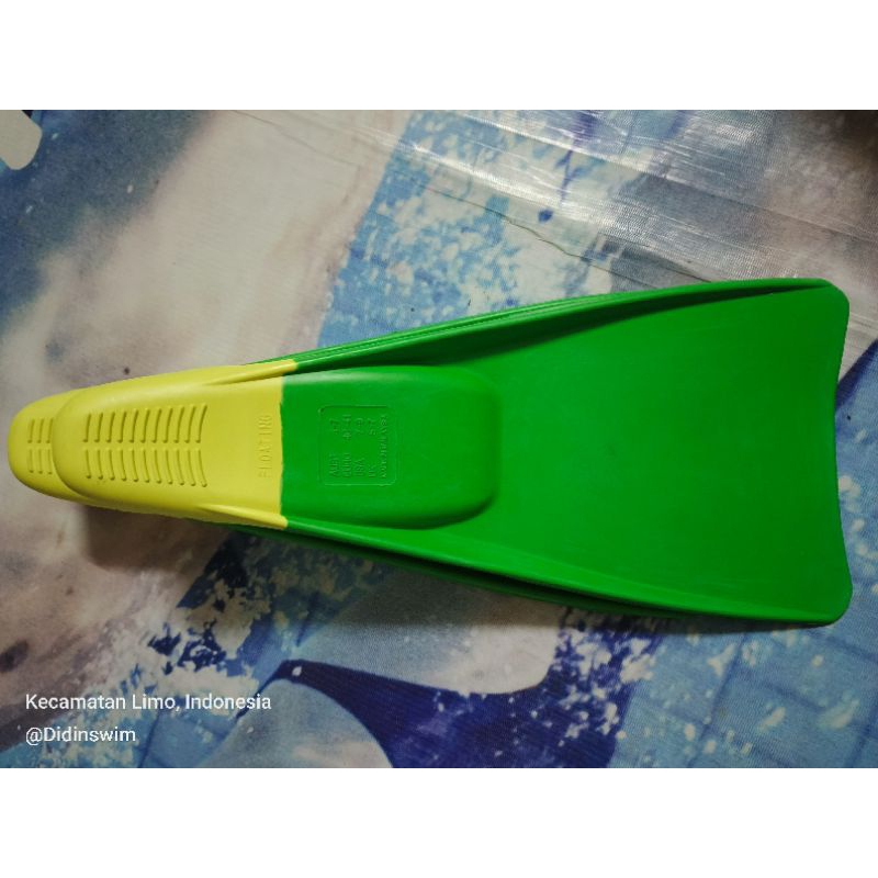 SEPATU KATAK/FINS RENANG/MERK PANTAS/SIZE 40-41