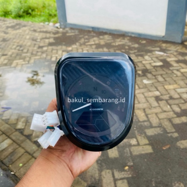SPEEDOMETER DIGITAL SPEEDO DIGITAL VESPA EXCLUSIVE / VESPA SPARTAN / VESPA PS STRADA