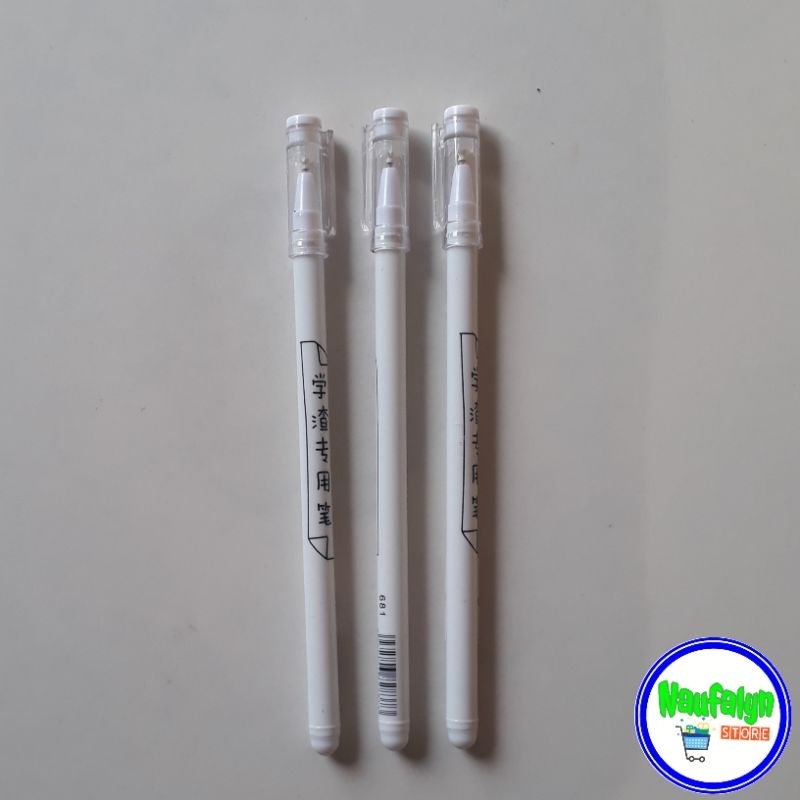 Pulpen Hitam Aksen Jepang Warna Putih ( 1 pcs )