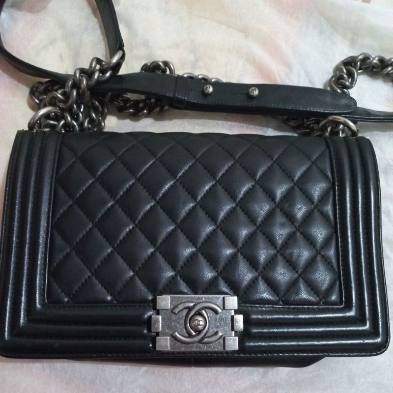 PRELOV TAS BAL CHANELBOY.