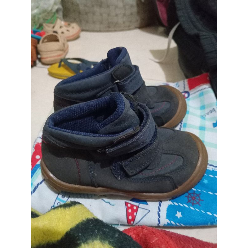 preloved sandal anak LC WAIKIKI made in turkey