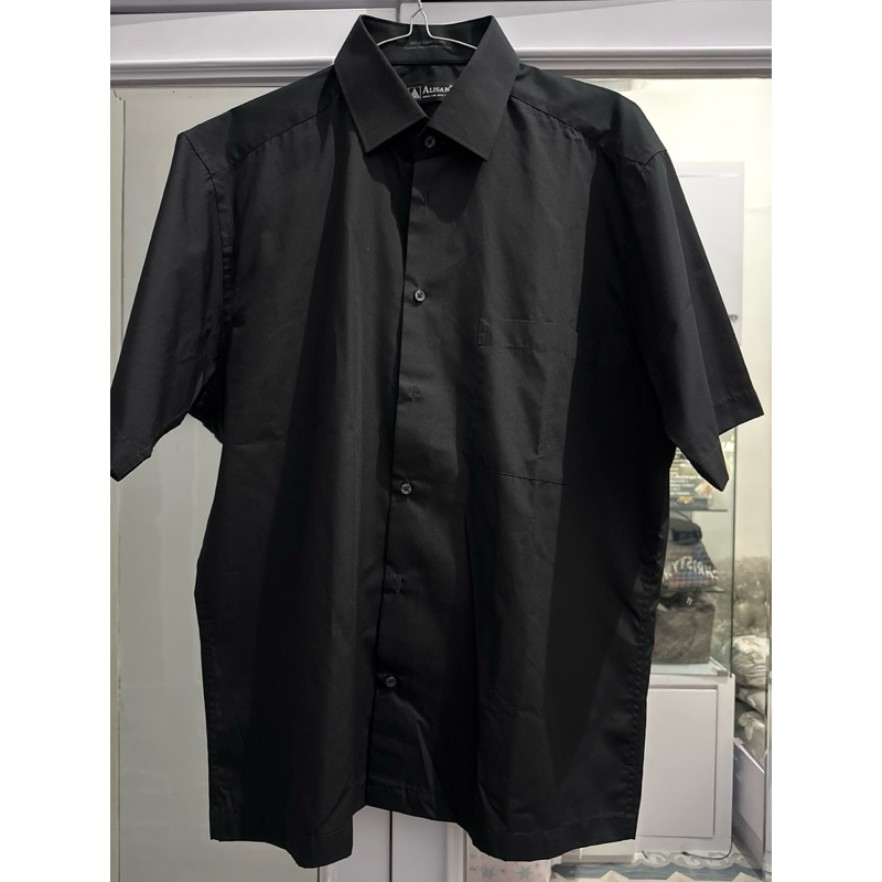 kemeja alisan warna hitam