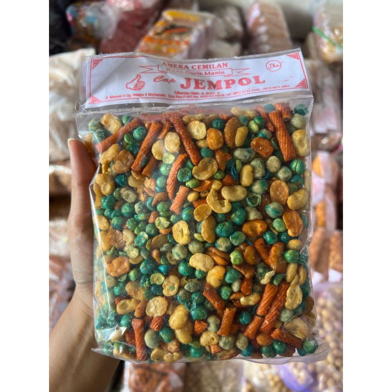 

Snack JEMPOL Kacang Campur