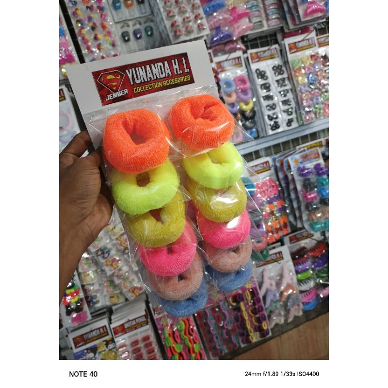 

(1 renteng isi 12) tali donat jumbo original