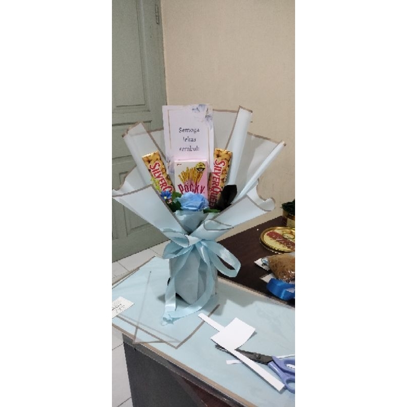 

Buket Coklat dan Pocky