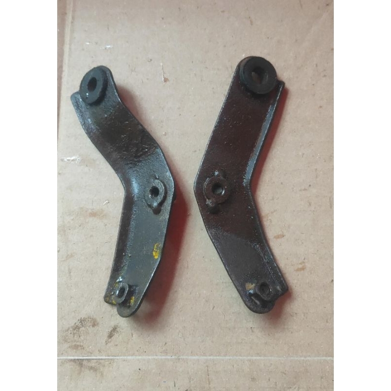 breket dudukan sayap karisma 125  karisma X karisma D original