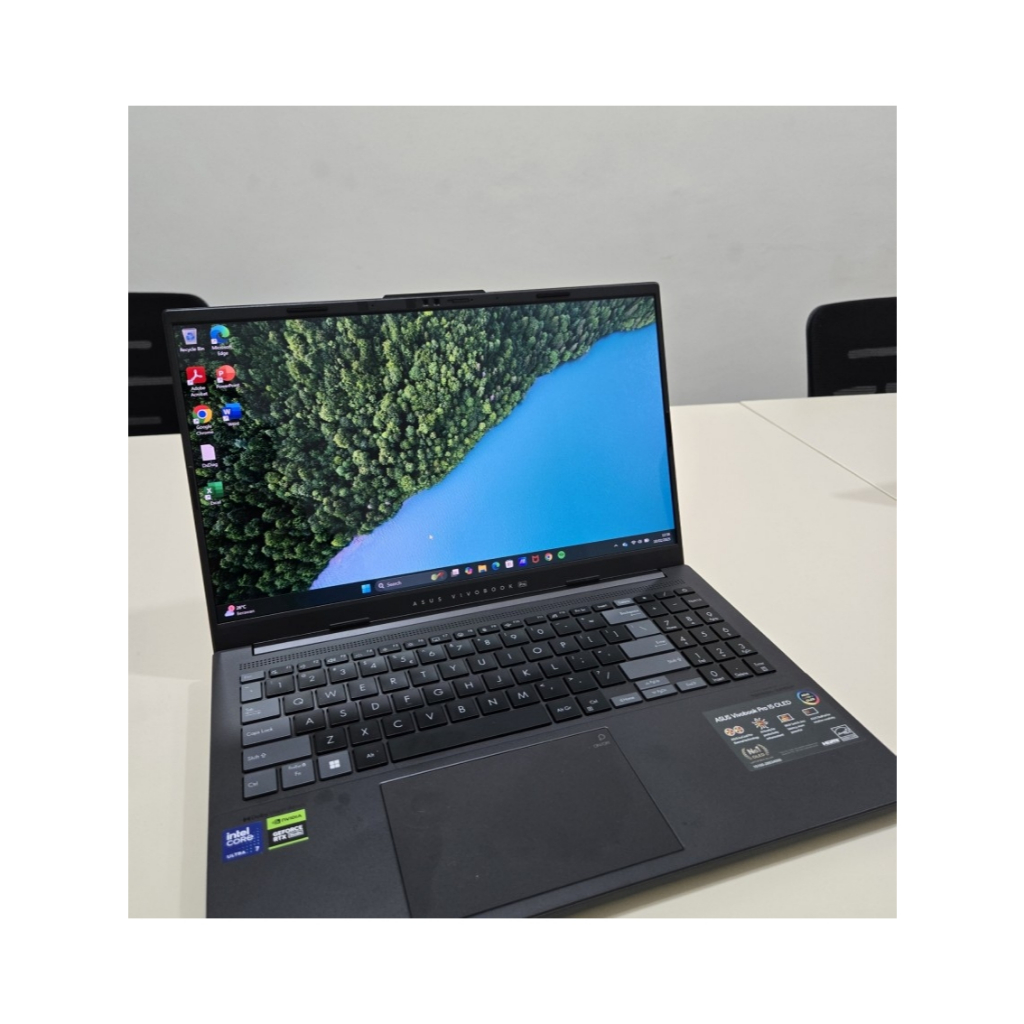 Asus Vivobook PRO 15 OLED | Intel Ultra 7 RTX 4050 Like New