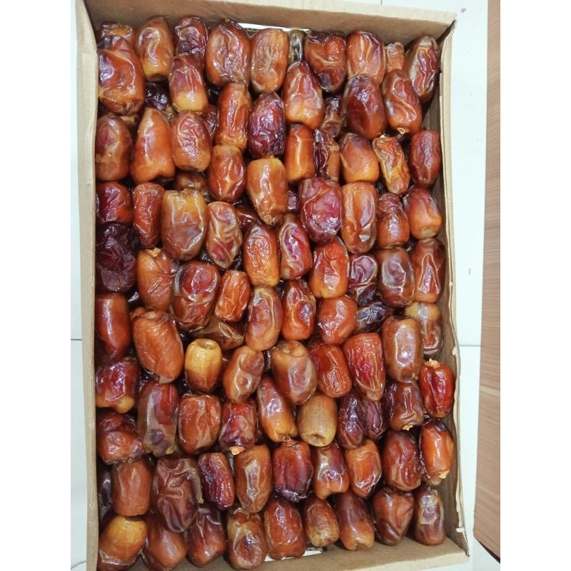 

Kurma madu super jomboo fresh dates 1kg premium kurma madu susu jombo fresh 1kg best seller